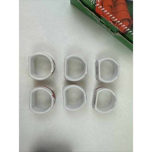 Set Of 6 Ribbon And Holly Porcelain Napkin Ring Holders Vintage Japan 1986 - Picture 8 of 16